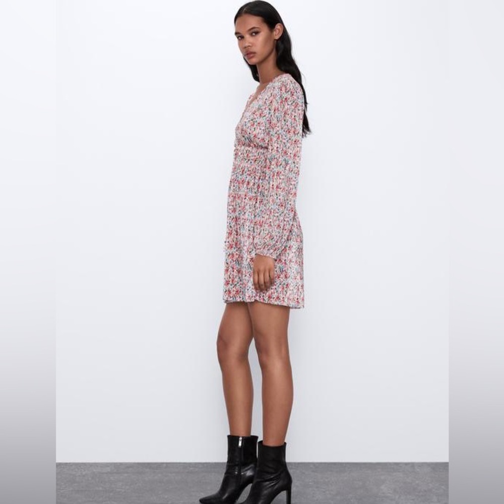 NWT Zara Floral pleats dress - size US S - Picture 3 of 11